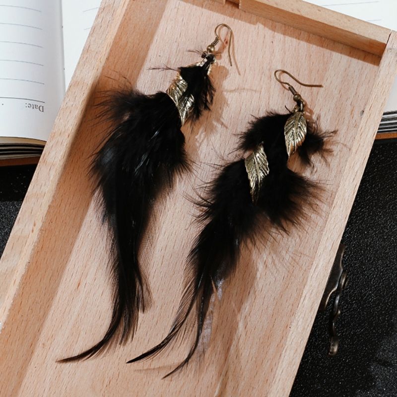 Lange schwarze Feder Ohrringe mit goldenem Blatt umwickelt - Hippie Style Ohrringe Schmuck