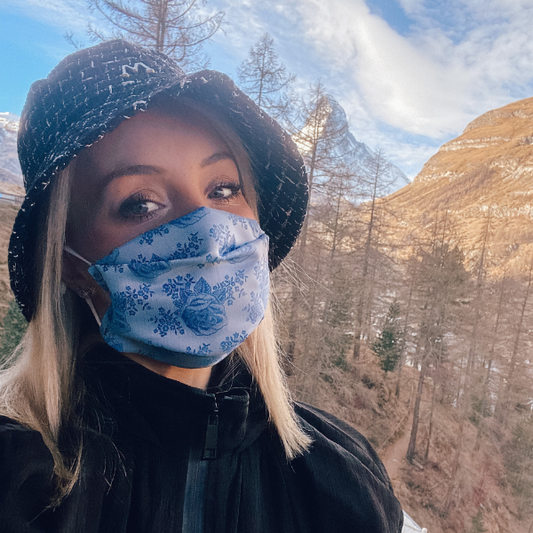 Maske Blau Rose