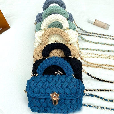 Haekel Strick Handtaschen Taschen Damen Trend Gestrickte Tasche mit Gliederkette in gold und goldenem  Verschluss