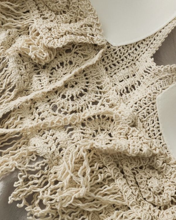 Crochet Crop Top in beige - Rueckenfreie Boho Hippie Haekeltops 