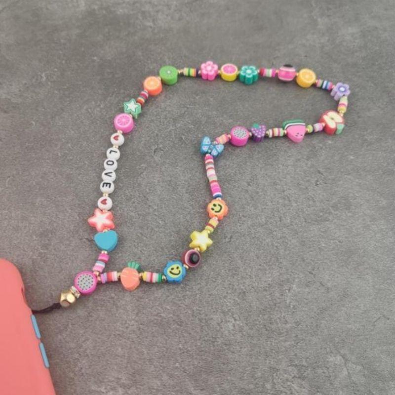 Handykette Perlenkette mit Clay Perlen Fruechten, Smileys, Sternen, Herzen und Love Buchstaben
