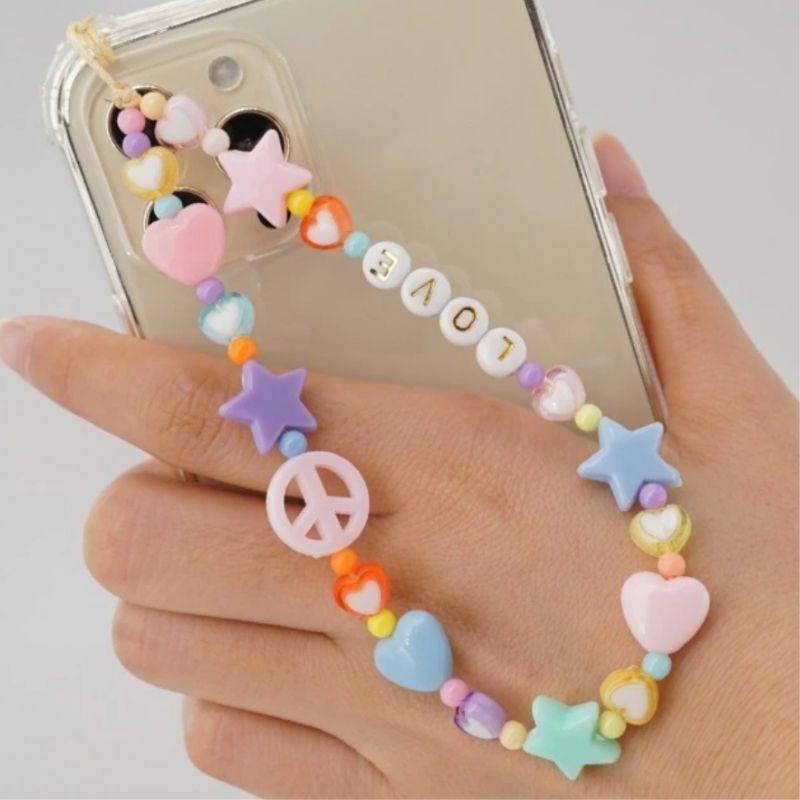 Pastell Farbige Handykette Perlenkette mit Love Buchstaben, Herzen, Sterne und Peace Zeichen 