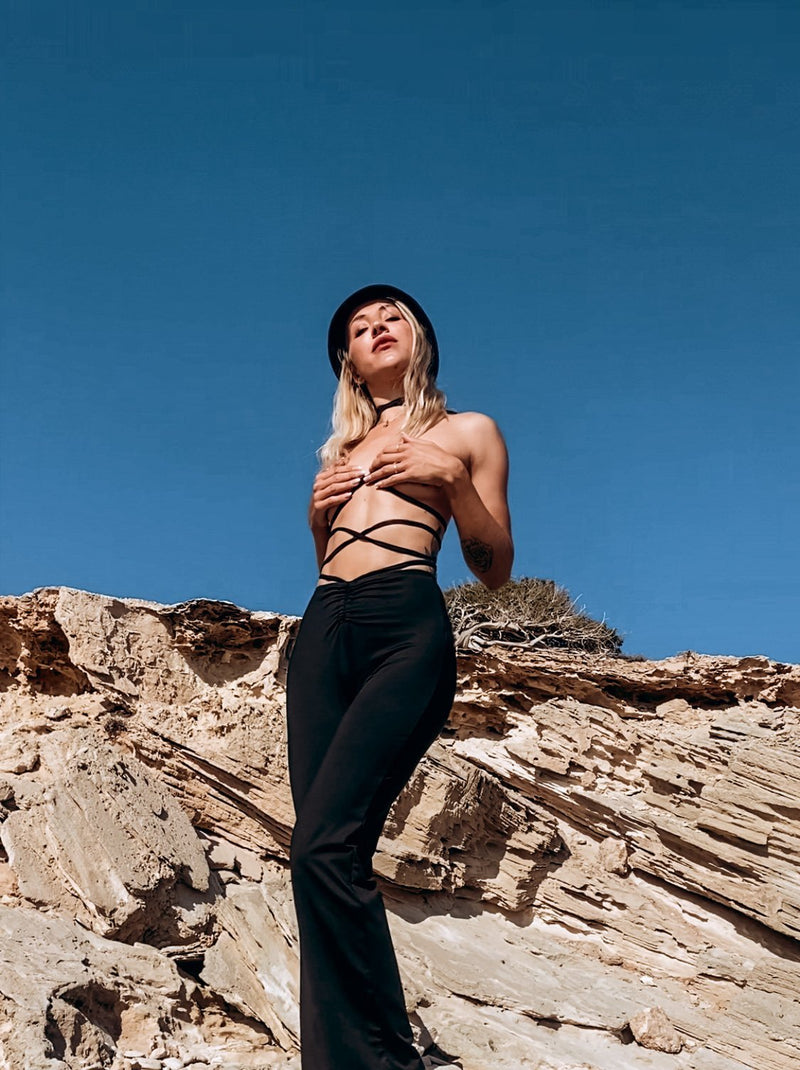 Elastische Schwarze Hose mit Schnüre zum Binden - Fashion Fetisch Hose