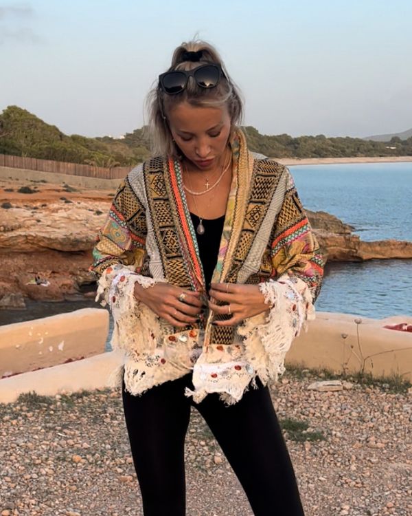 Bohochic Hippie Damen Jacke mit Fransen und vielen suessen Details