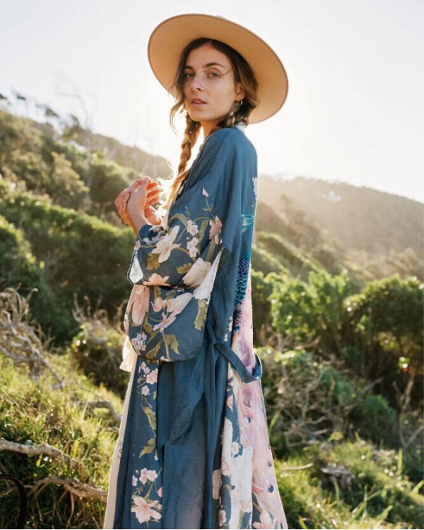 Kimono Pavo Flowers