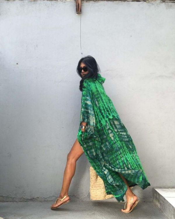 Grüner Kapuzen Kimono Kaftan im Batik Boho Hippie Style