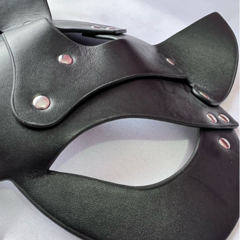Erotische schwarze Kinky Kunstleder Fetisch Maske mit Ohren