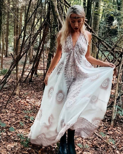 Goa Hippie Style Kleid Damen - Maxikleid Bodenlang weiss mit roten Om Zeichen und weiteren indischen Symbolen