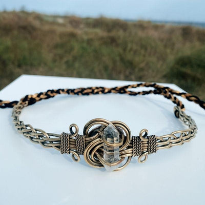 Goldener Gipsy Mytic Boho Kopfschmuck mit Kristall Quarz Stein - Handgemachter Schmuck aus Ibiza