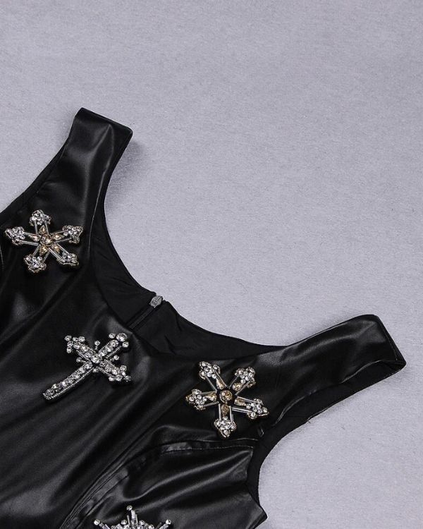 Kunstleder Club Party Kleid - schwarzes Minikleid mit Kreuz Symbolen aus Kristallen 