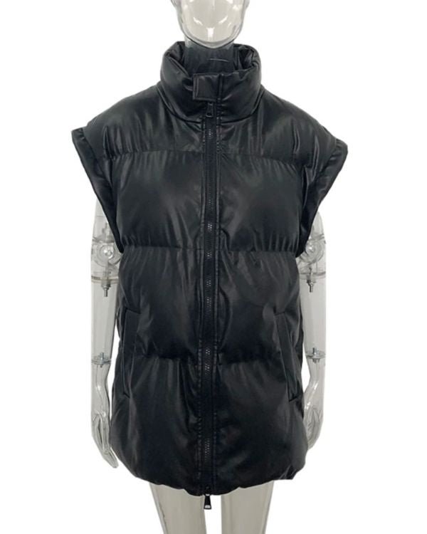 Schwarze Puffer Kunstleder Maxiweste im Oversized Schnitt - Hochwertige schwarze Kunstleder Weste