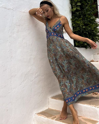 Boho Maxikleid mit Paisley Blumen Muster in blau Toenen