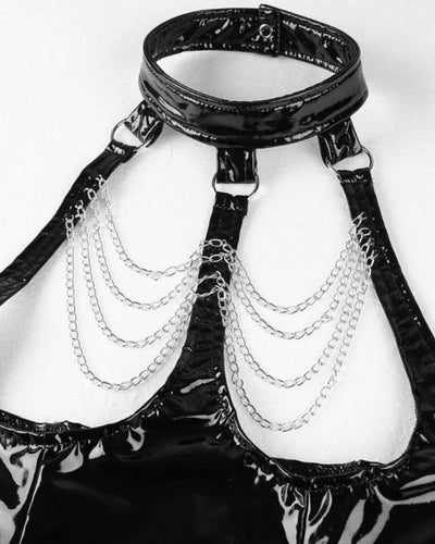 Sexy Latex Kleid mit Neckholder Choker, offener Brust und Ketten darueber 