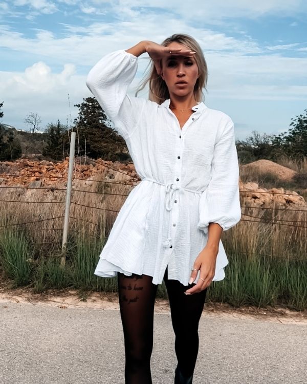 Damen Boho Leinen Kleid in weiss mit Stoffgurt