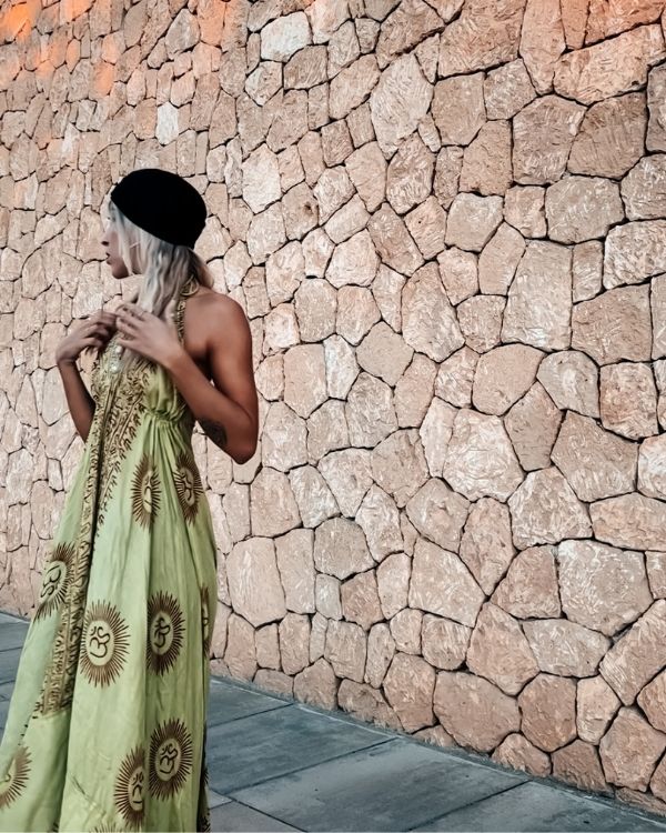 Indisches Damen Boho Kleid mit indischen Symbolen - Damen Maxikleid Sommerkleid Rueckenfrei