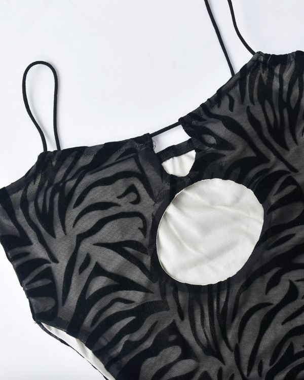 Zebra Minikleid mit Cut-Out und Spaghetti Traeger