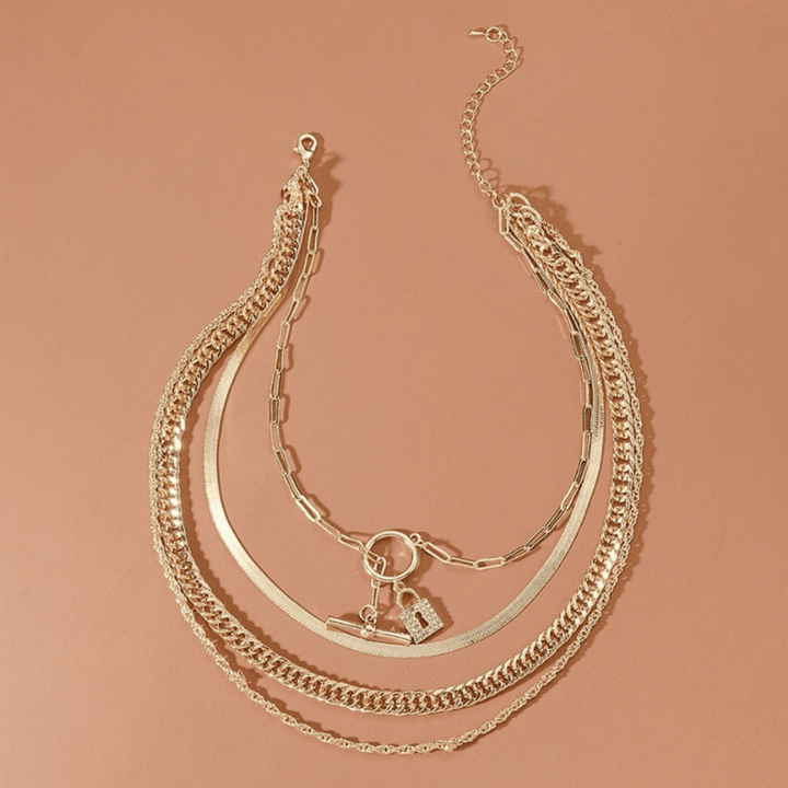 Multi Layer Gold Kette mit Gliederketten und feinen Halsketten