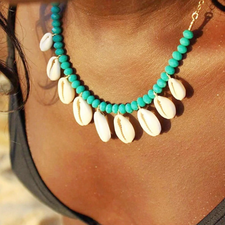 Muschelkette Halskette Choker - Türkis Farbige Perlen mit Muscheln