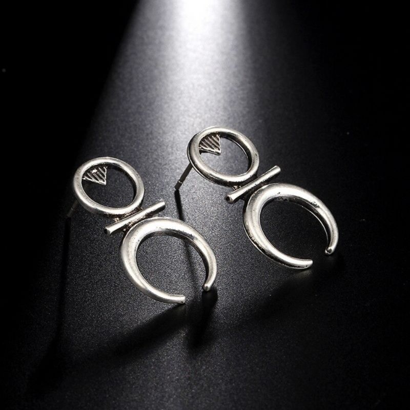 silberne Ohrstecker Ohrringe mit Halbmond Symbol