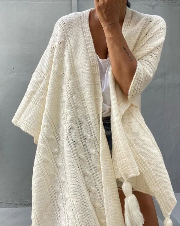 Weisser Zopfmuster Strick Poncho Cape Damen