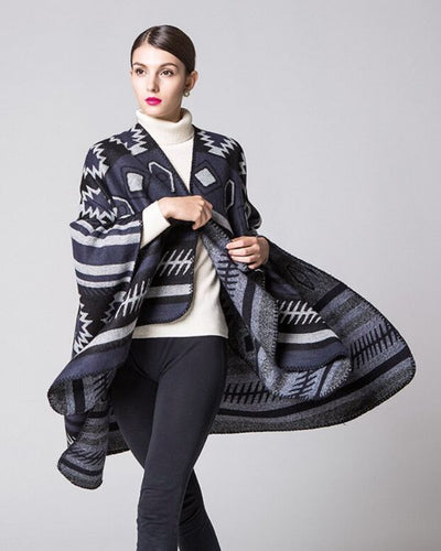 blau grauer Damen Poncho Schal mit Ethno Muster - Cape fuer ueber die Schultern