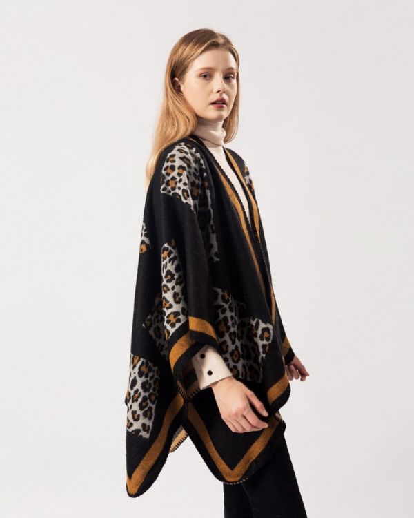 Damen Ponchos Capes im Bohochic Look - Herbst Winter Fashion Bekleidung Cape 