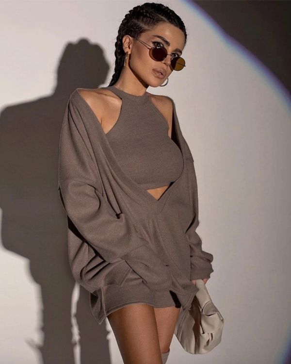 Oversized Pullover Kleid in braun - Zweiteiler Set Pullover und Crop Top 