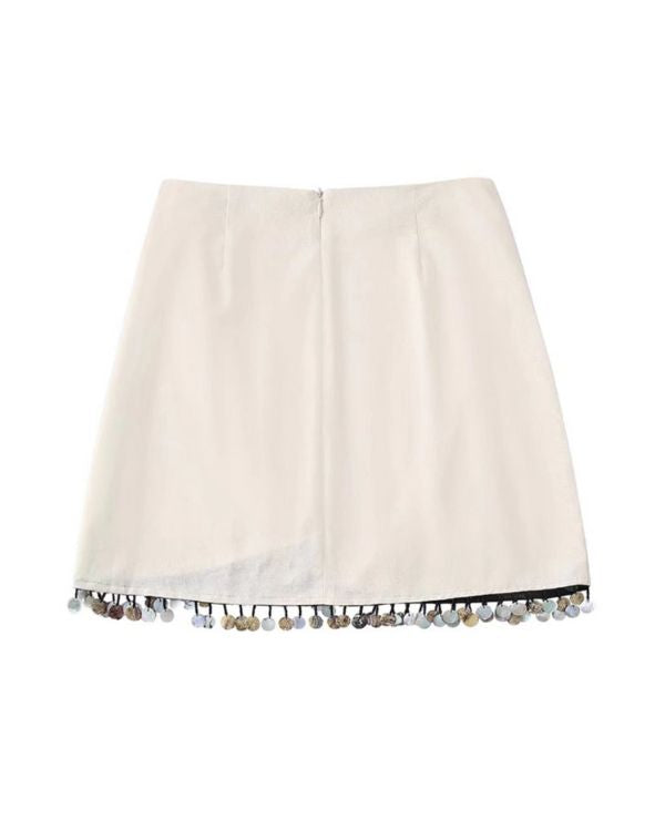 Weisser Boho Rock mit Reissverschluss und Muschel Anhaengern
