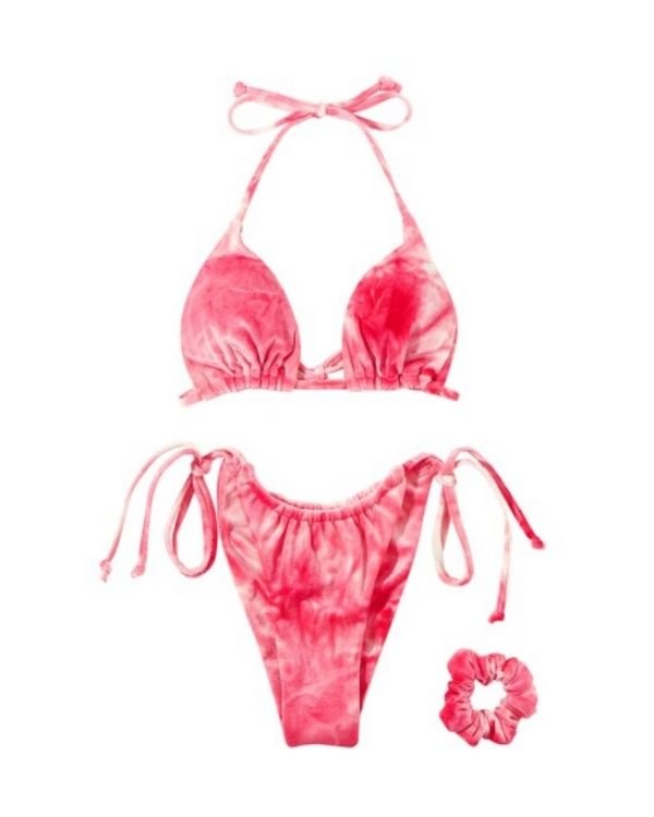 Koral Pink Batik Tie Dye Bikini Set aus Triangel Oberteil und High-Waist Boho Bademode mit passendem Scrunchie Haargummi 