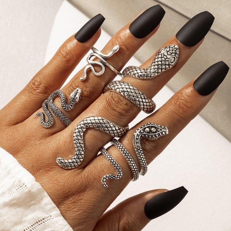 Vintage Style Fingerring Modeschmuck Ring Set mit Schlangen Symbolen - Schlagen Ringe Damen online kaufen