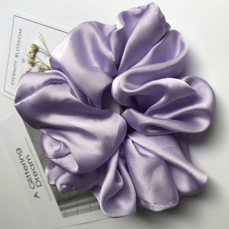 Lila Flieder Scrunchie Haargummi Gross 