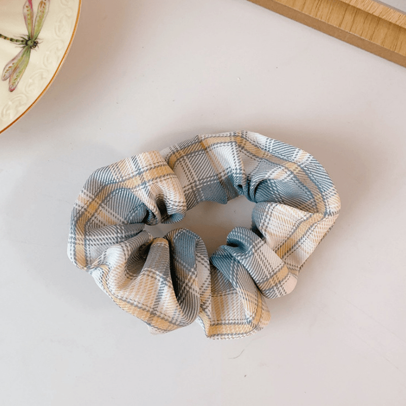 Haar Accessoire Scrunchie Stoff kariert blau beige weiss