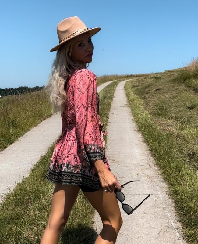 Seidenkleid mit Boho Paisley Mustern - Kimono Kleid zum Wicklen