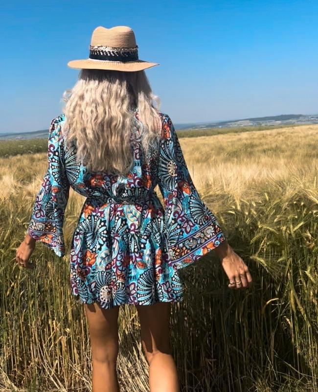 Blau Farbiges Damen Seidenkleid mit Boho Paisley Mustern 