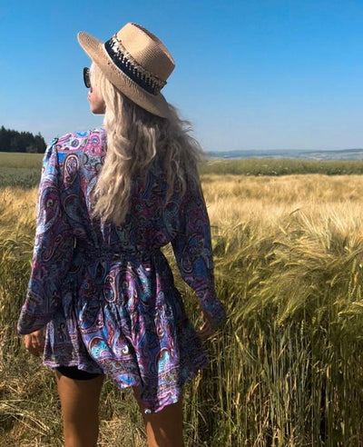 Violett Rosa Seidenkleid mit Paisley Blumen Muster