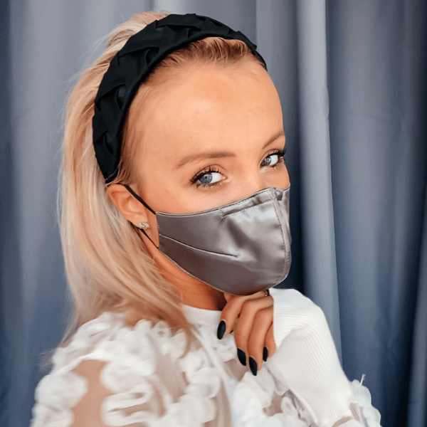 Silberne Seidenmaske Schweiz | Stoffmaske aus Seide | Maske aus Seide | Silkmask Switzerland | Seidenmaske Nasenbügel