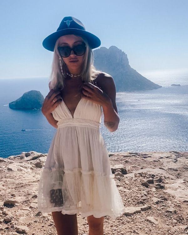 Ibiza Sommerkleid Damen - Boho Kleid Spaghetti Traeger und Rueckenfrei - Ruffeld Kleid