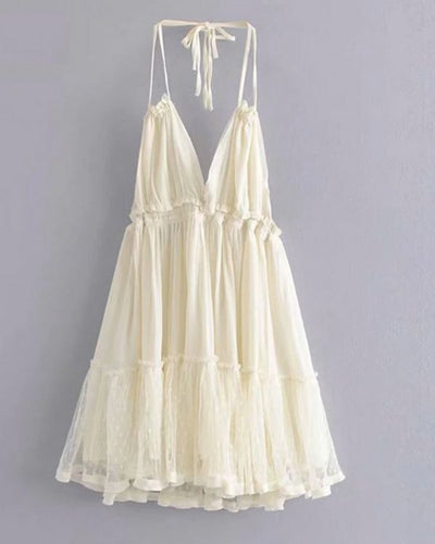 Weisses Kurzes Damen Boho Sommerkleid Ibiza Style Kleid Rueckenfrei und Ruffeld Details