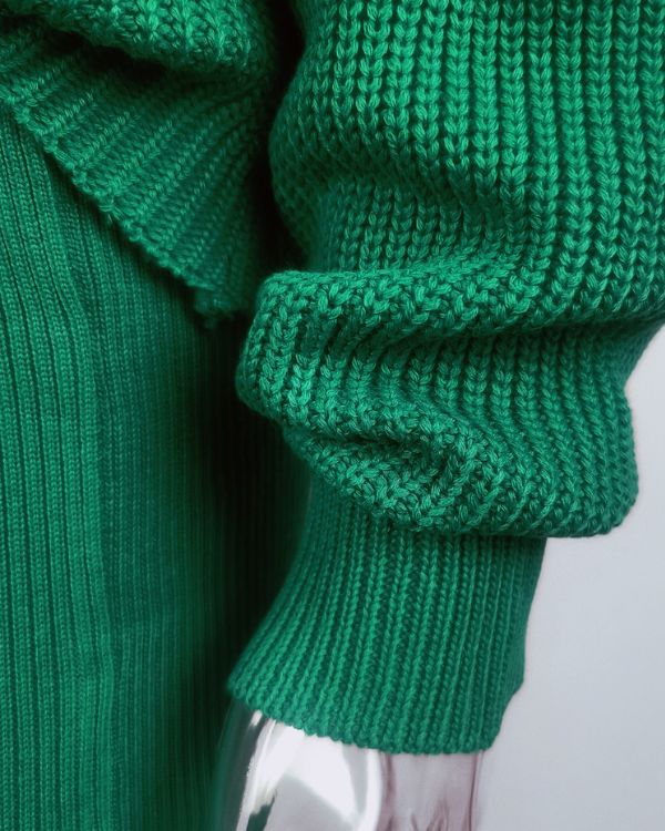 Knitted Strick Pullover perfekt fuer Herbst und Winter