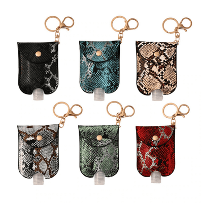 Anhänger für Hand Desinfektionsmittel - Stylischer Taschenanänger aus Kunst Leder im Schlangen Muster