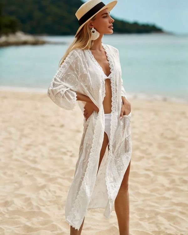 Weisser transparenter Beach Kimono mit langen Armen und Taschen auf der Vorderseite 