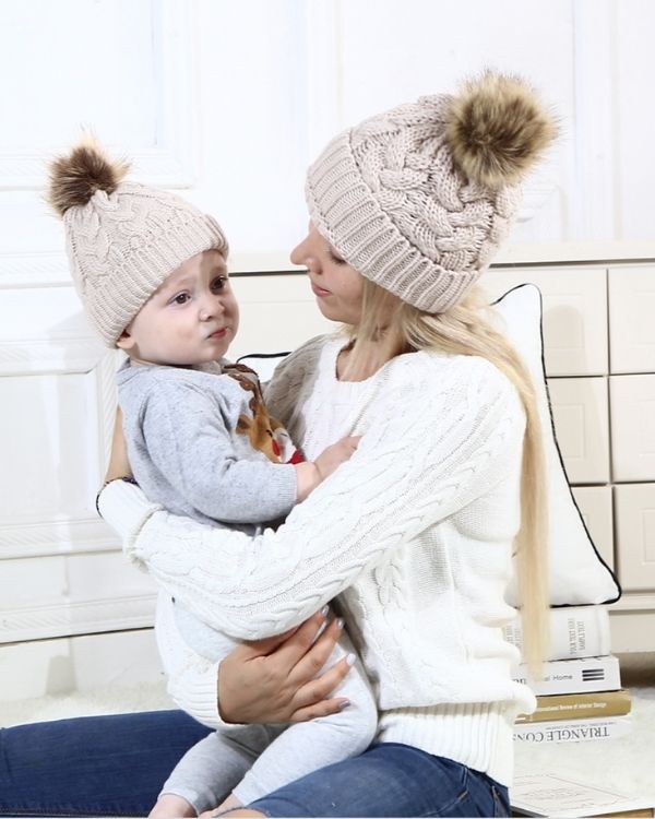 Fellbommel Wintermuetze Beanies fuer Mutter und Tochter 
