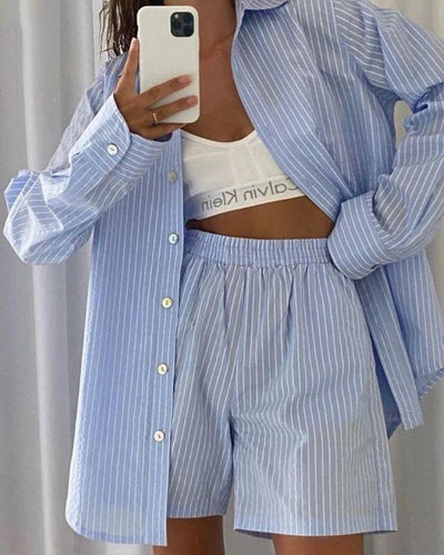 Loungewear Zweiteiler Set aus gestreiften Oversize Short und Bluse