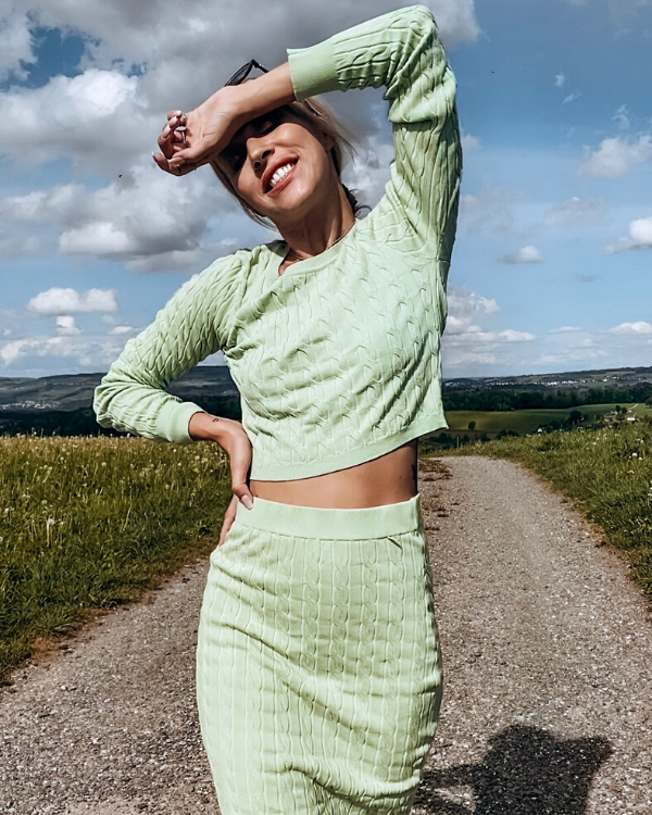 Zweiteiler Rock und Pullover Lounge Knit Style Fashion