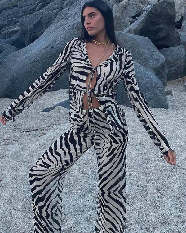 Ruffle Bluse und lange weite Hose im Zebra Print in schwarz weiss - Fashion Zweiteiler Set Damen