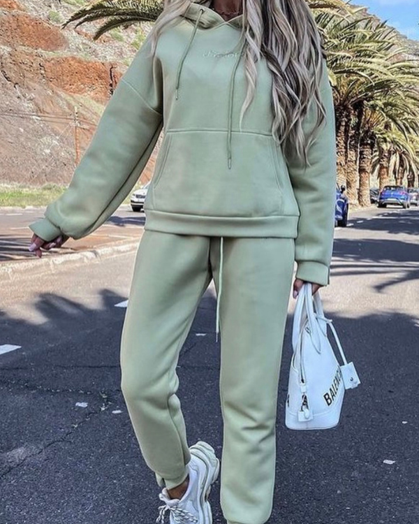 Jogginganzug mint gruen | Zweiteiler Damen Hoodie und Jogginghose J'Ador