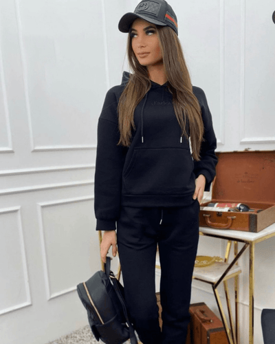 Schwarzes Trainingsanzug Set Damen - Bequeme Jogginghose und Kapuzenpullover