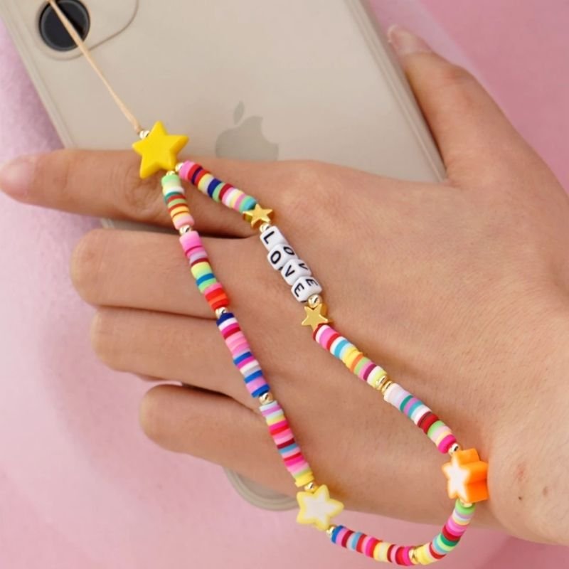 Farbige Perlenkette Handykette aus bunten Clay Perlen mit Stern Symbole - Smartphone Accessoires online kaufen