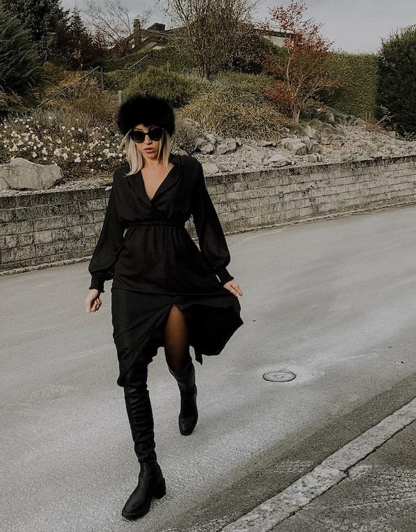 Kleid Black Swan
